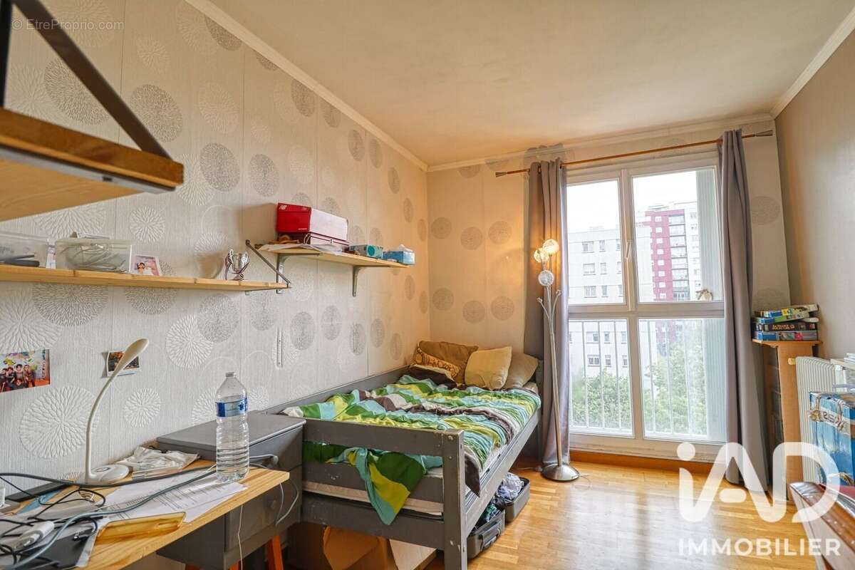 Photo 9 - Appartement à MONTIGNY-LES-CORMEILLES