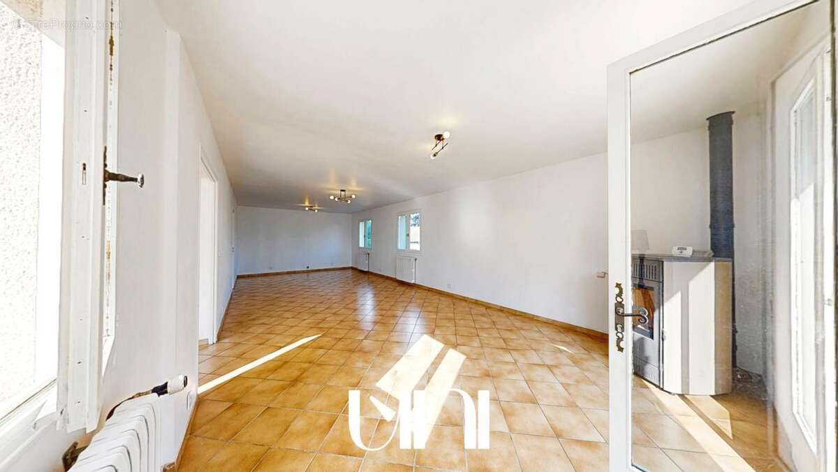 Maison 5 pièces de 150m2 avec terrain de 5617m2 à TOUR EN BESSIN - photo 16