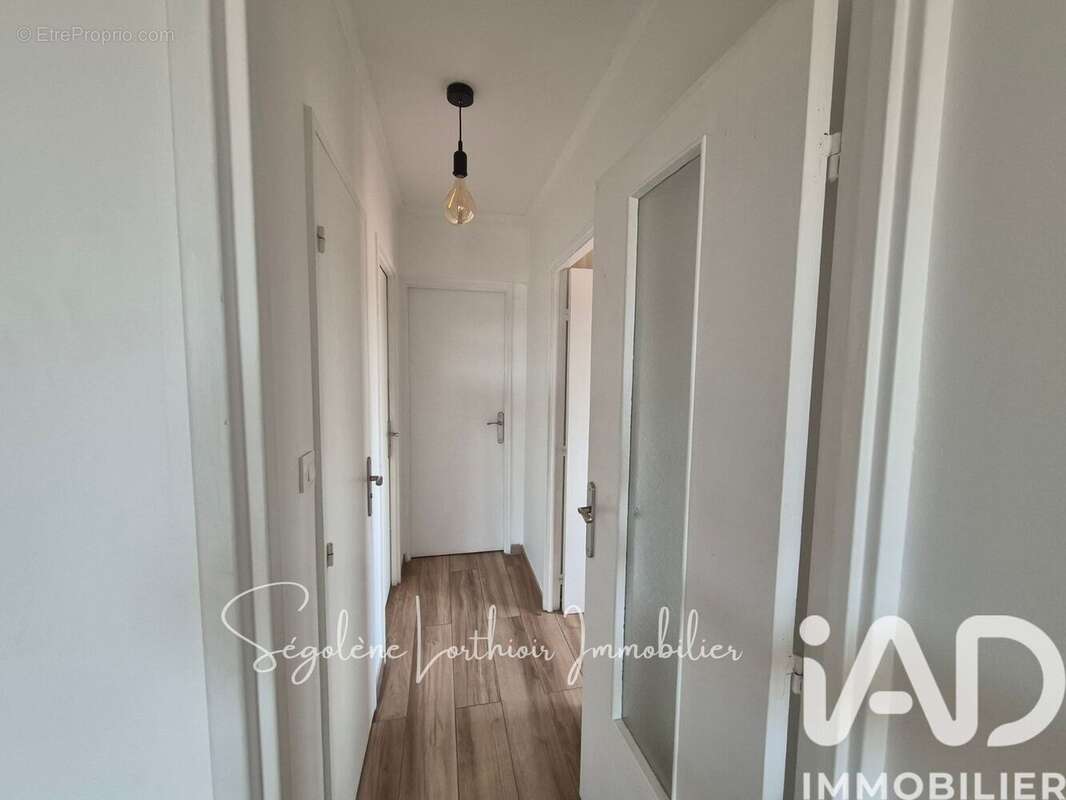 Appartement 86 m² à Toulon  - photo 4