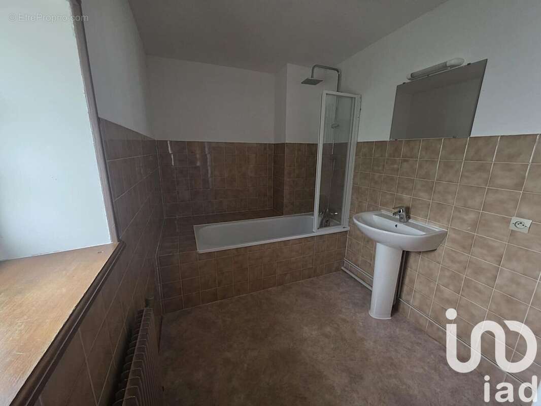 Photo 8 - Maison à AUNAY-SUR-ODON