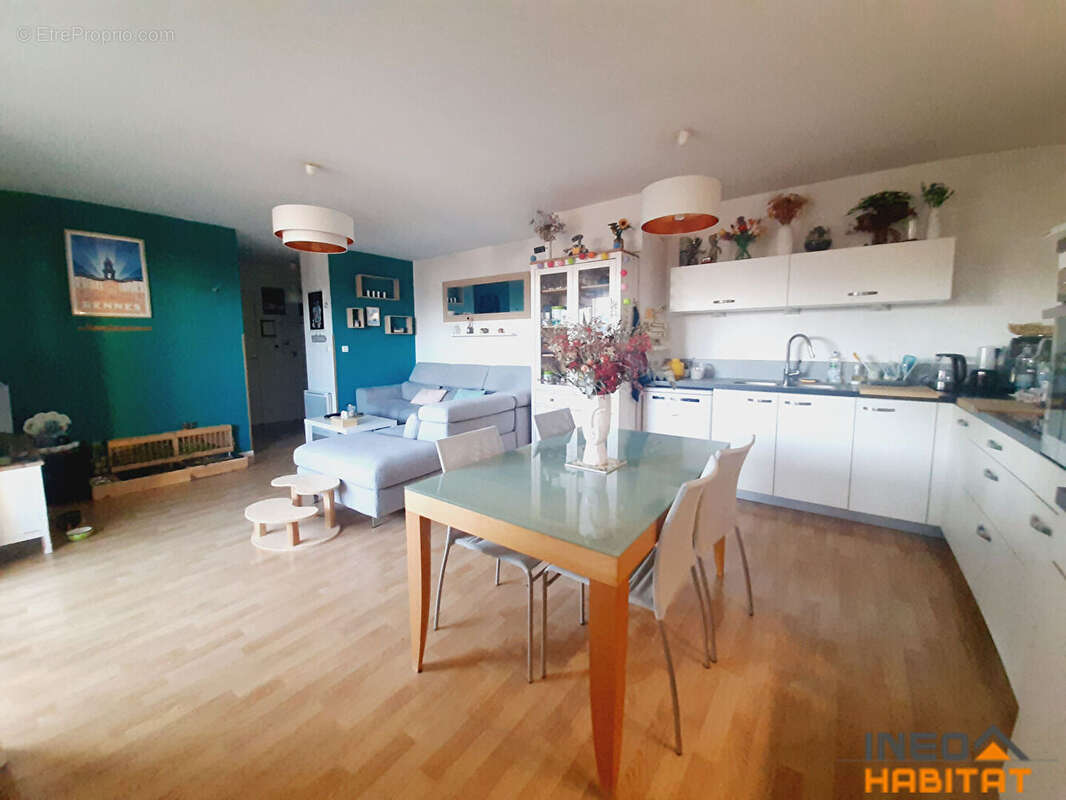 Appartement à MELESSE