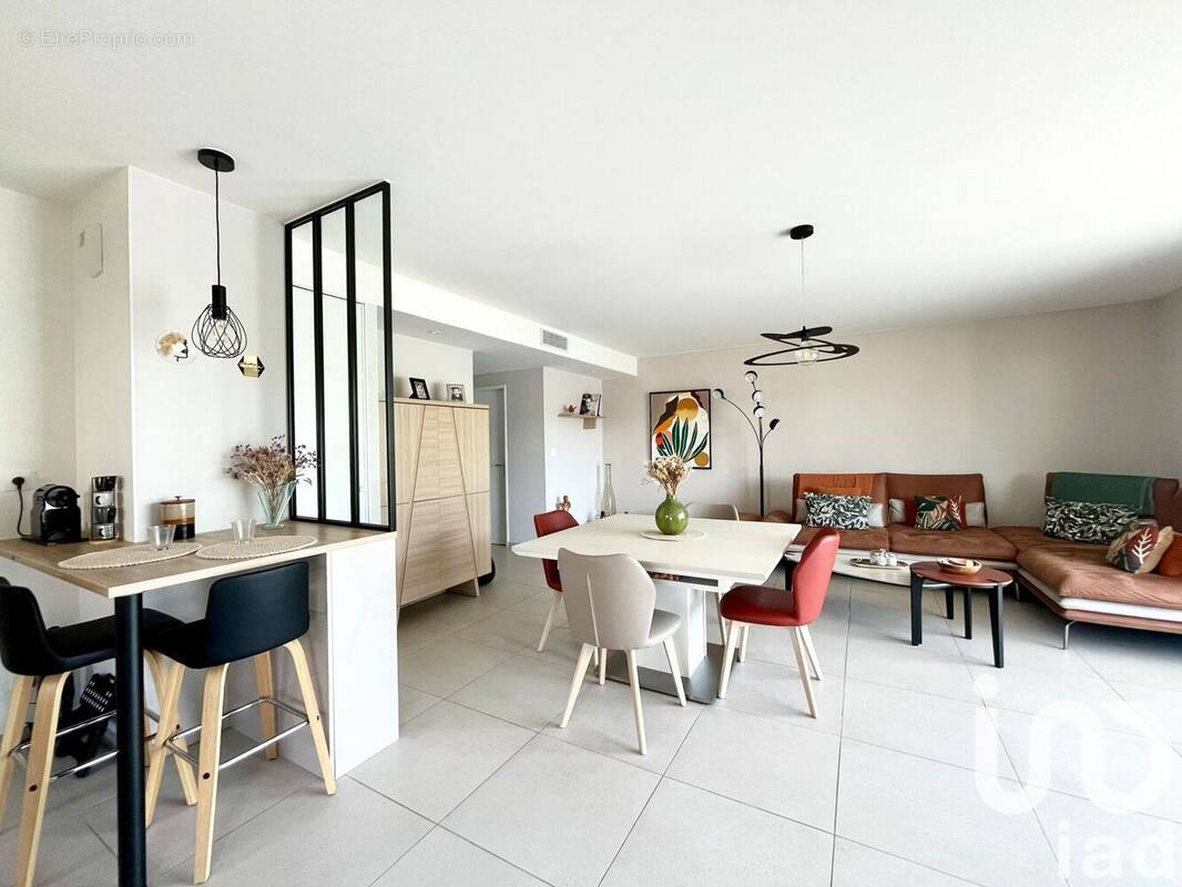 Photo 1 - Appartement à CHARBONNIERES-LES-BAINS