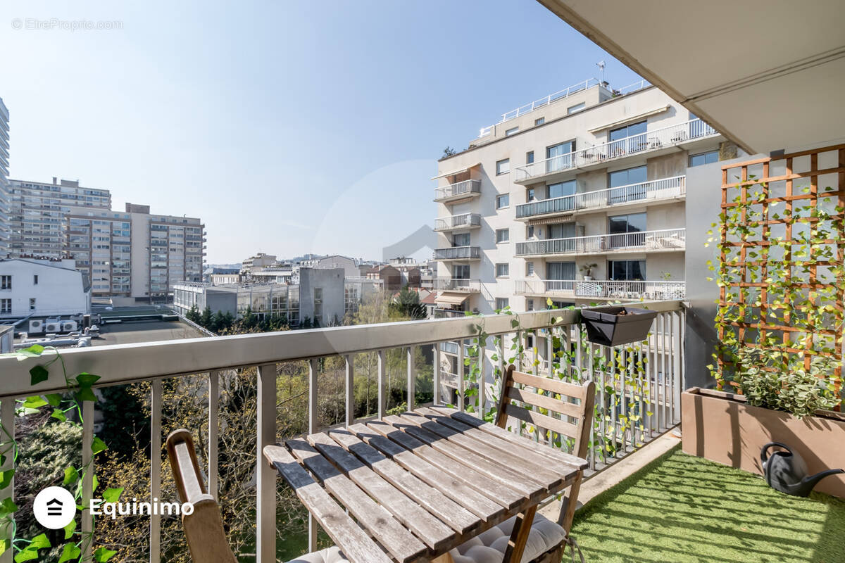 Appartement à PUTEAUX