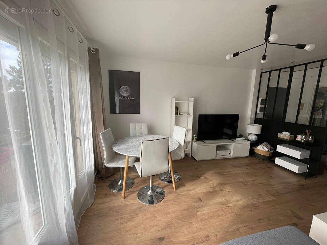 Appartement à MAUREPAS