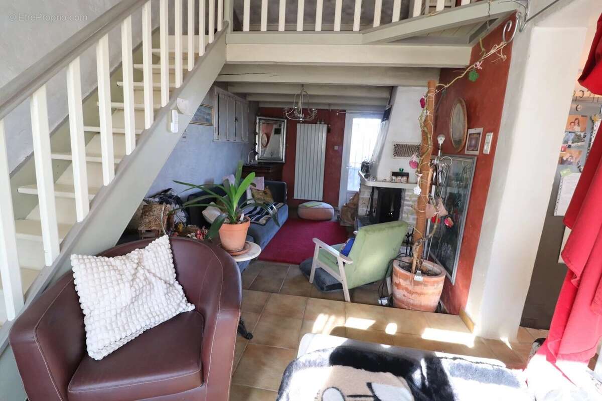 Maison à SAINT-PRIVAT-DES-VIEUX