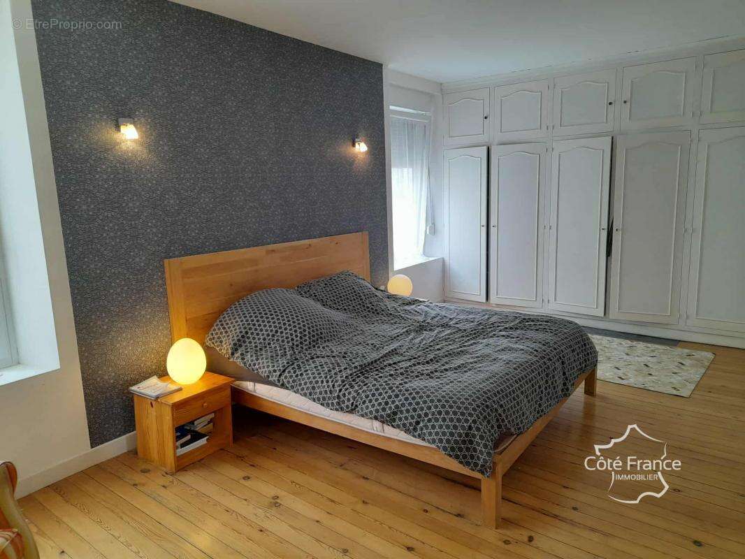 Plus de 300m2 habitables ! - photo 25