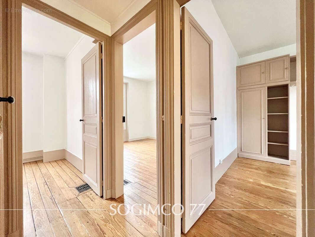 Maison à LAGNY-SUR-MARNE