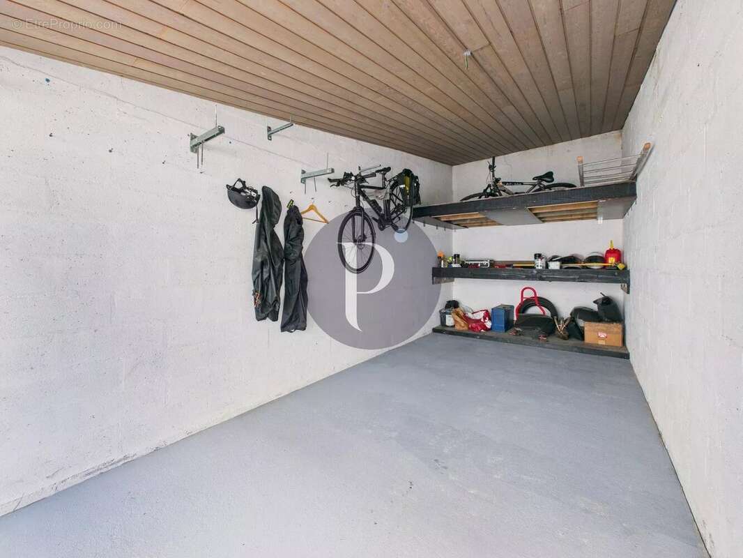 Appartement à FRESNES