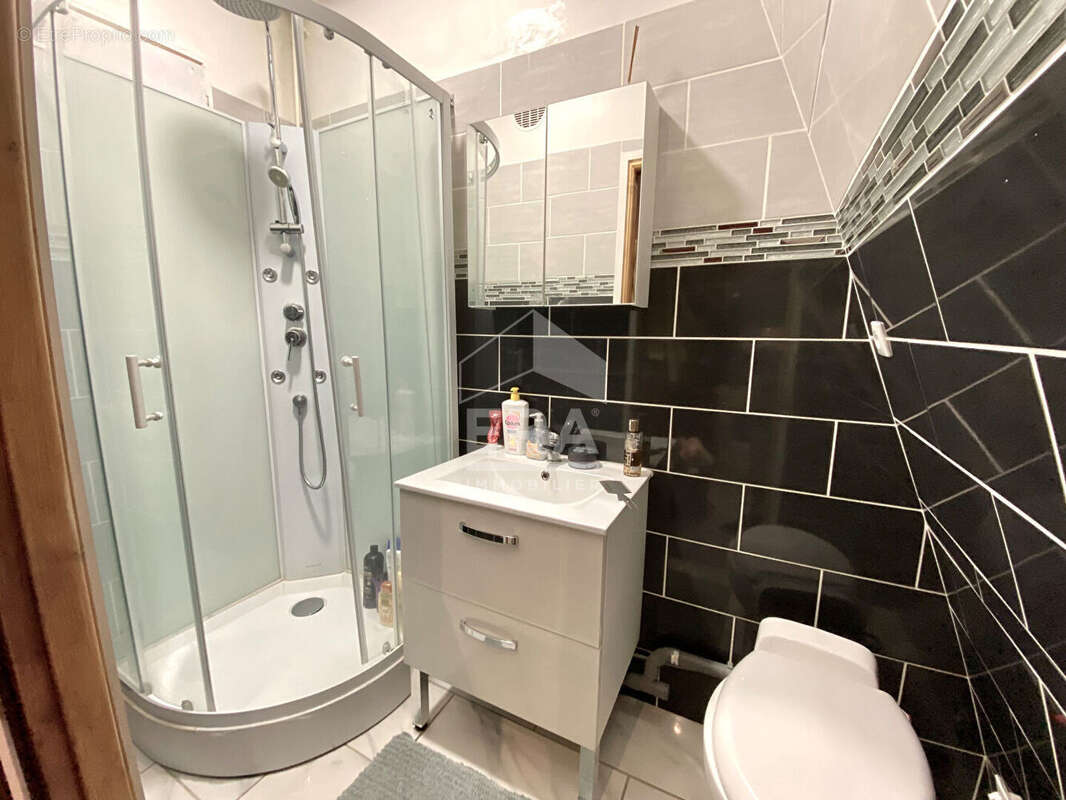 Appartement à NANTERRE