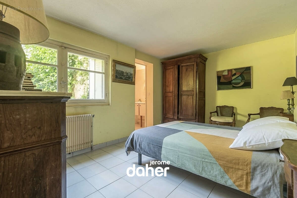 Maison à MARSEILLE-8E