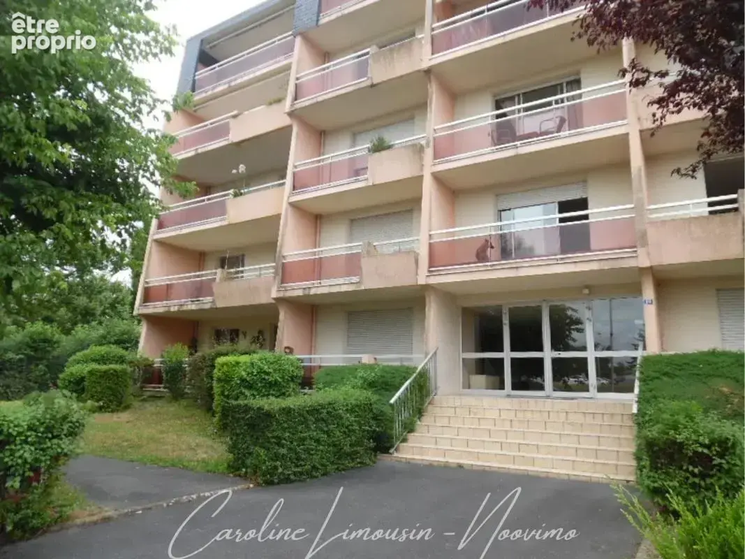 Hyper centre: duplex 2 chambres avec garage et cave - photo 15
