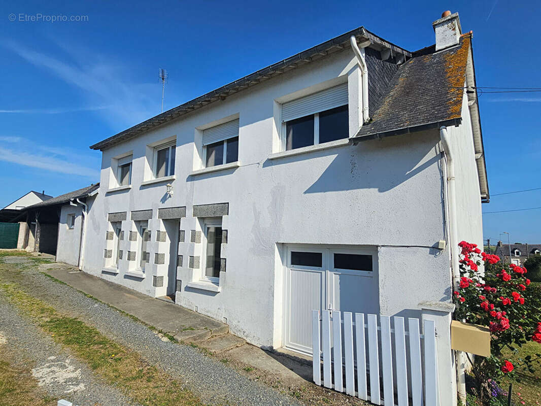 Maison à LANGUEUX