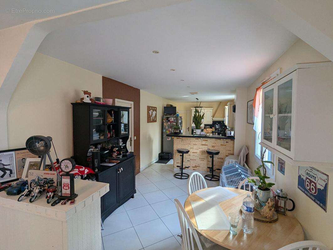 Propriété 145m2 4 chambres économe en énergie - photo 9