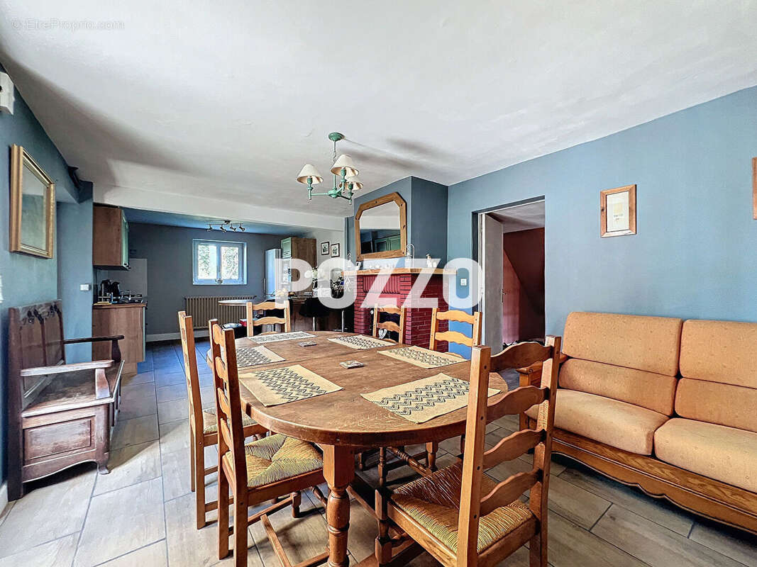 A Vendre - LAPENTY - Maison 10 pièce(s) 196 m² - VASTE TERRAIN - photo 5
