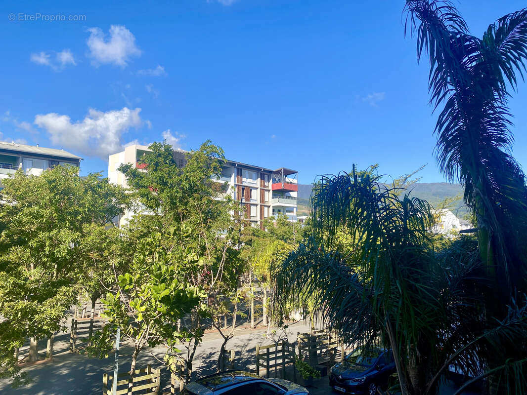 Terrain à SAINTE-MARIE