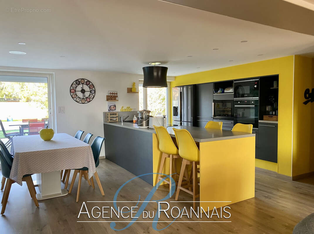 Maison à SAINT-LEGER-SUR-ROANNE