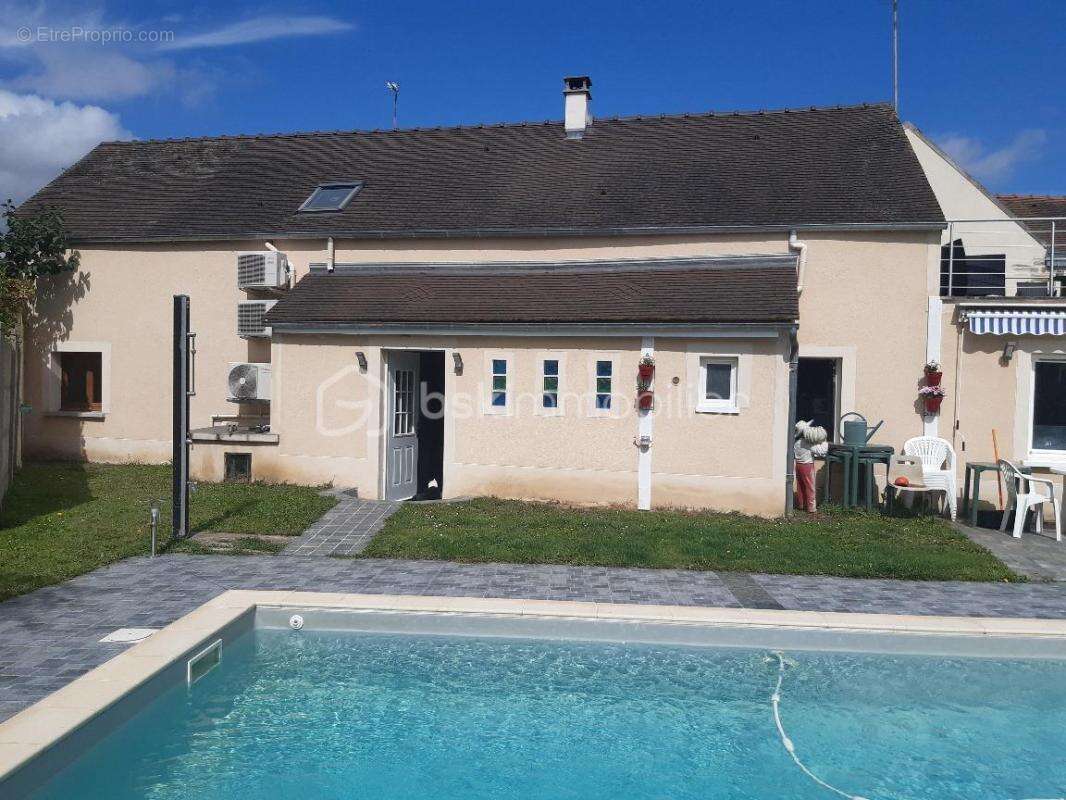 Maison à MISY-SUR-YONNE
