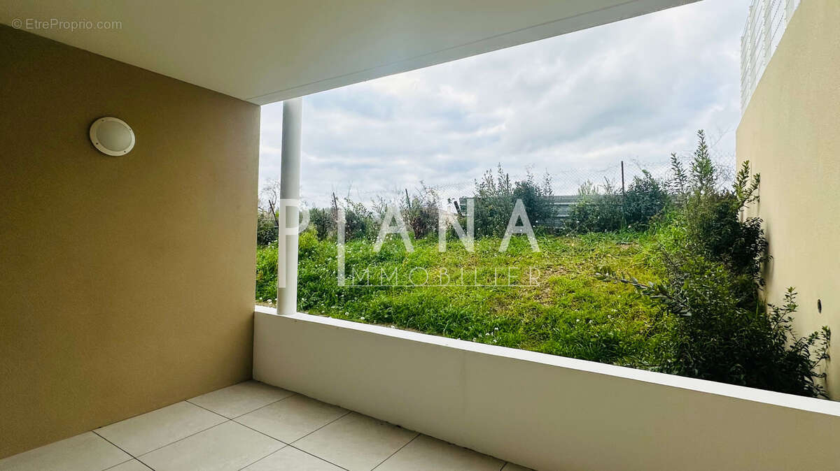 Appartement à LANCON-PROVENCE