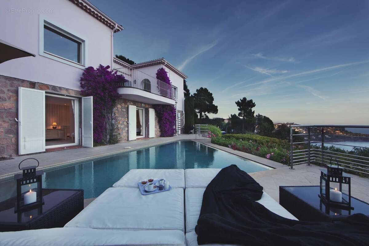 Maison à SAINT-RAPHAEL