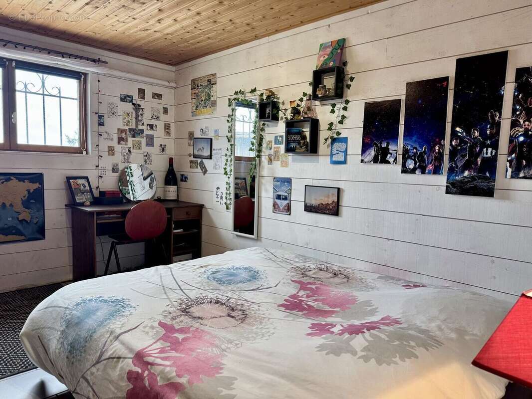 IMG2301 - Maison à MEYRALS