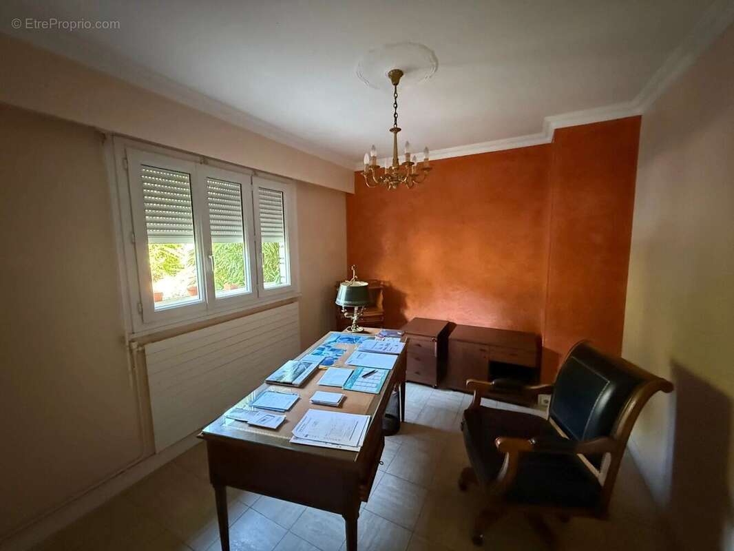 Maison à SAINT-MAUR-DES-FOSSES