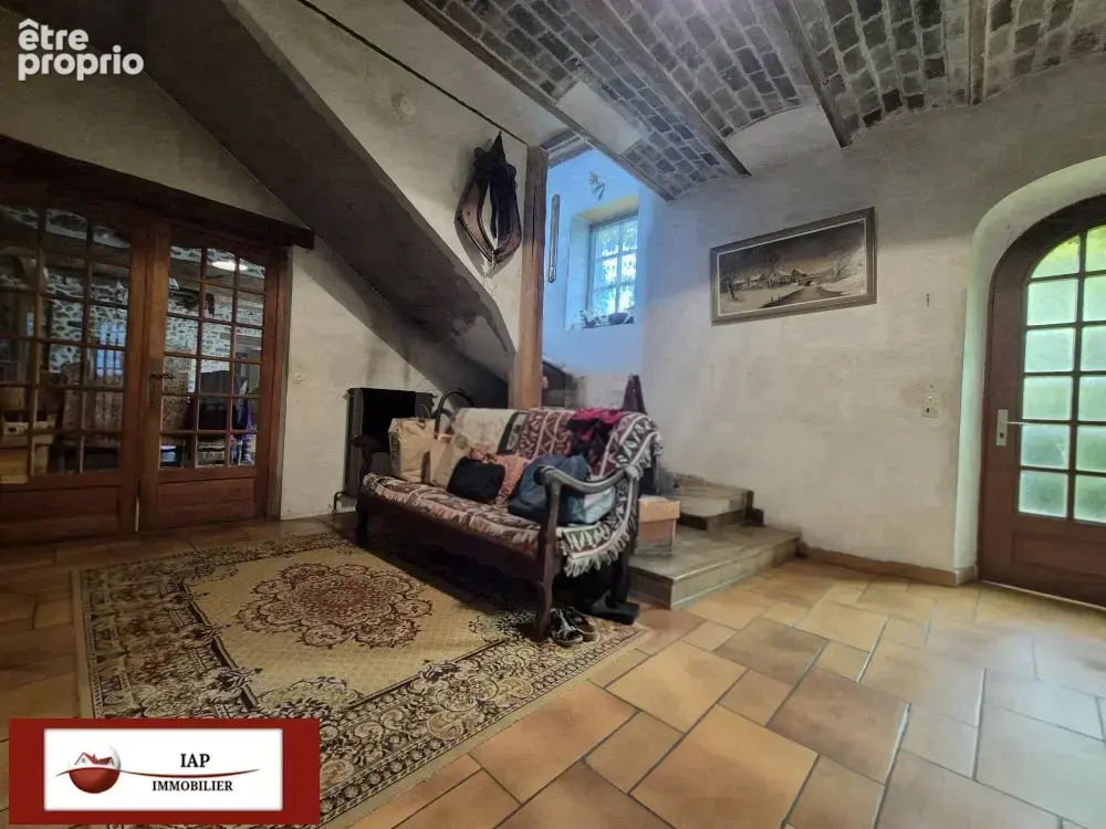 Située à 6 Km d'ORGERUS Maison ancienne de caractère avec grandes dépendances - photo 6