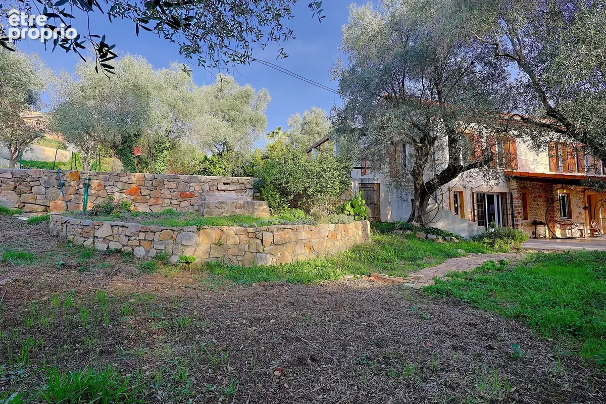 Exclusivité – vallauris – ancienne bergerie rénovée – 193 m² – 5 chambres – piscine - photo 34