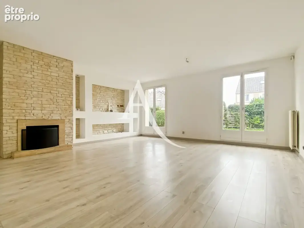 Maison individuelle à Elancourt de 6 pièce(s) 117 m2 - photo 2