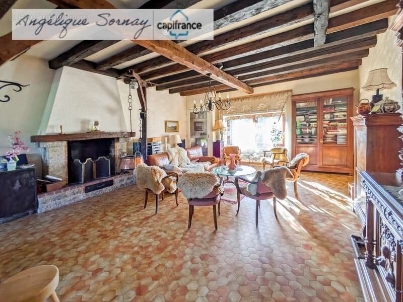 À vendre – Maison à Geruge sur terrain clos de 1535 m² - photo 3