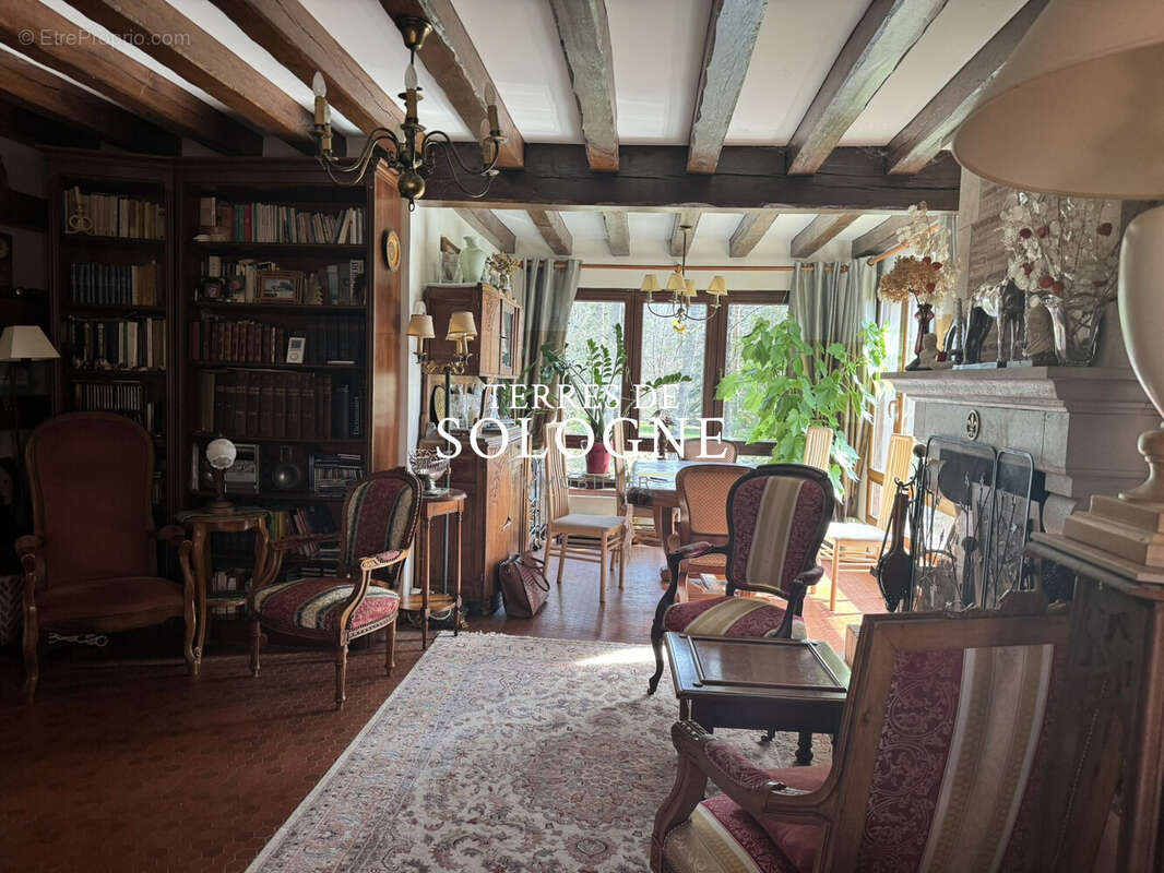 Maison à LAMOTTE-BEUVRON