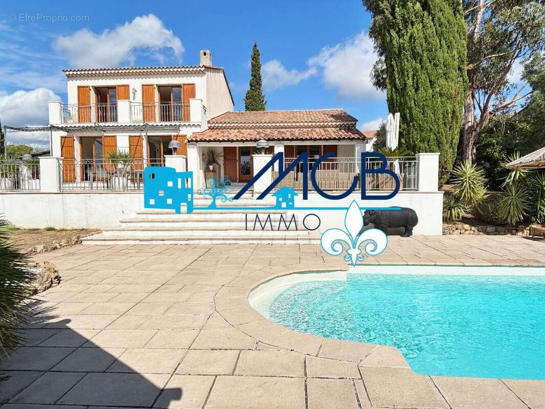 Maison à FREJUS