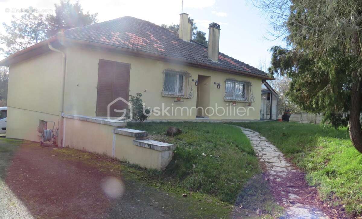 Maison plain-pied de 114 m² sur grand sous-sol - photo 7