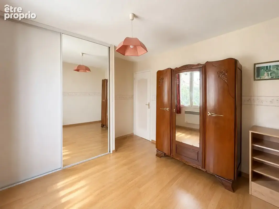 Nesle  - pavillon individuel elevee sur sous sol complet - 4 chambres - sous sol complet - garage - jardin - photo 10