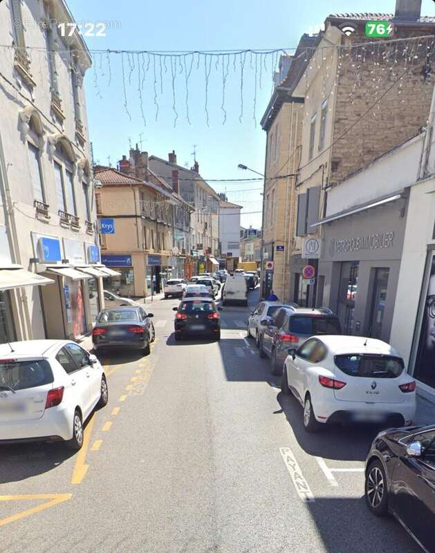 Photo 2 - Commerce à BOURGOIN-JALLIEU