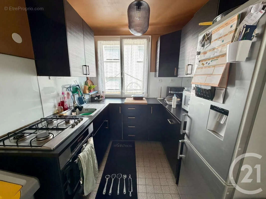 Maison 95 m² à Saint-Mard  - photo 7