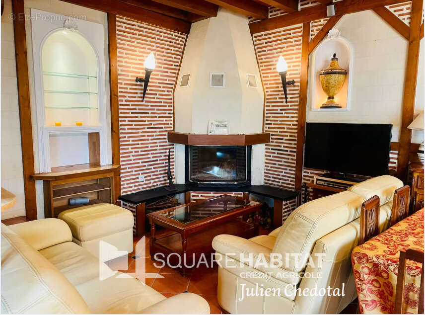 Maison à CHATEAU-GONTIER