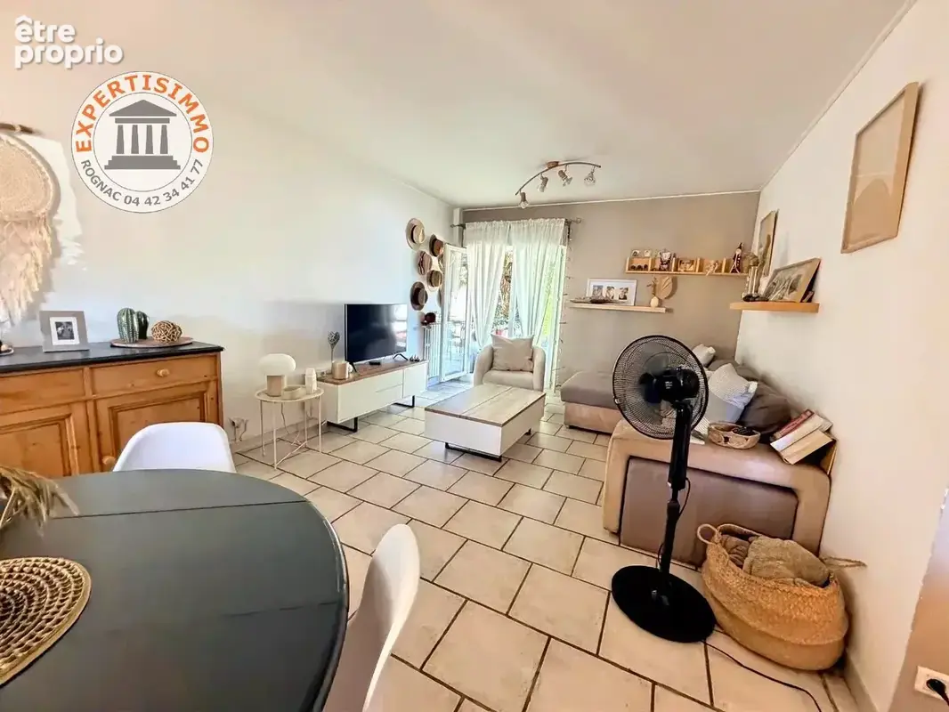 Vitrolles - Maison T5 avec piscine et garage - photo 10