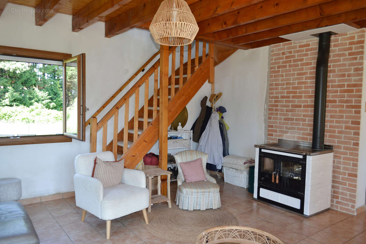 Maison à SAINT-GEORGES-D'ESPERANCHE