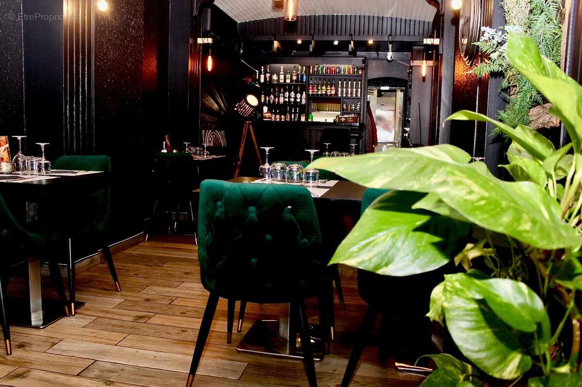 Photo 2 - Commerce à TOULON