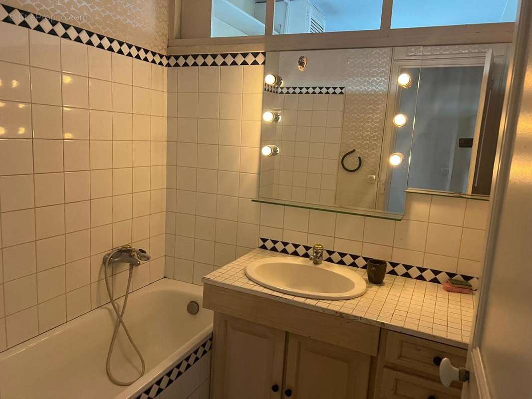 Photo 8 - Appartement à PANTIN