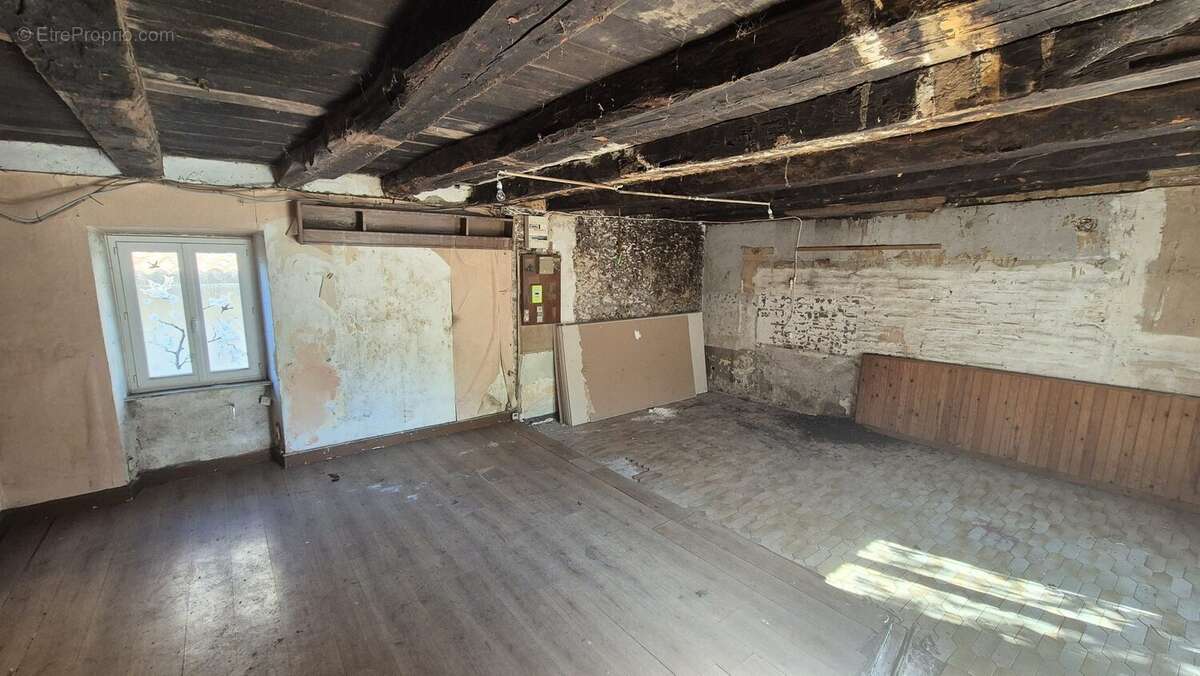 Maison 116 m² à Saint-Martin-Le-Vieux  - photo 3