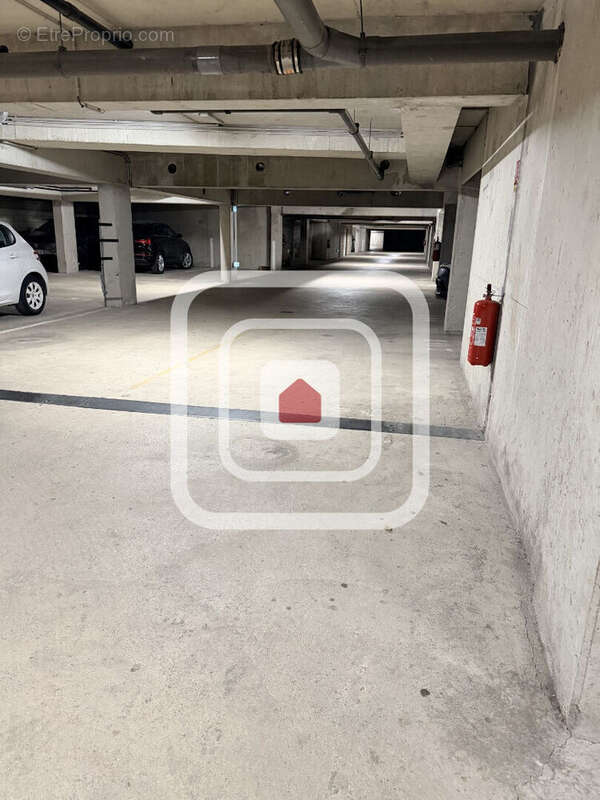 Exclusivite stationnement couvert hyper centre ville de reims - photo 3