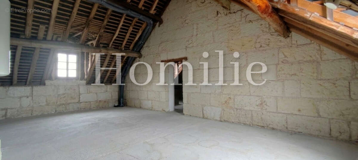 Maison à MONTRICHARD