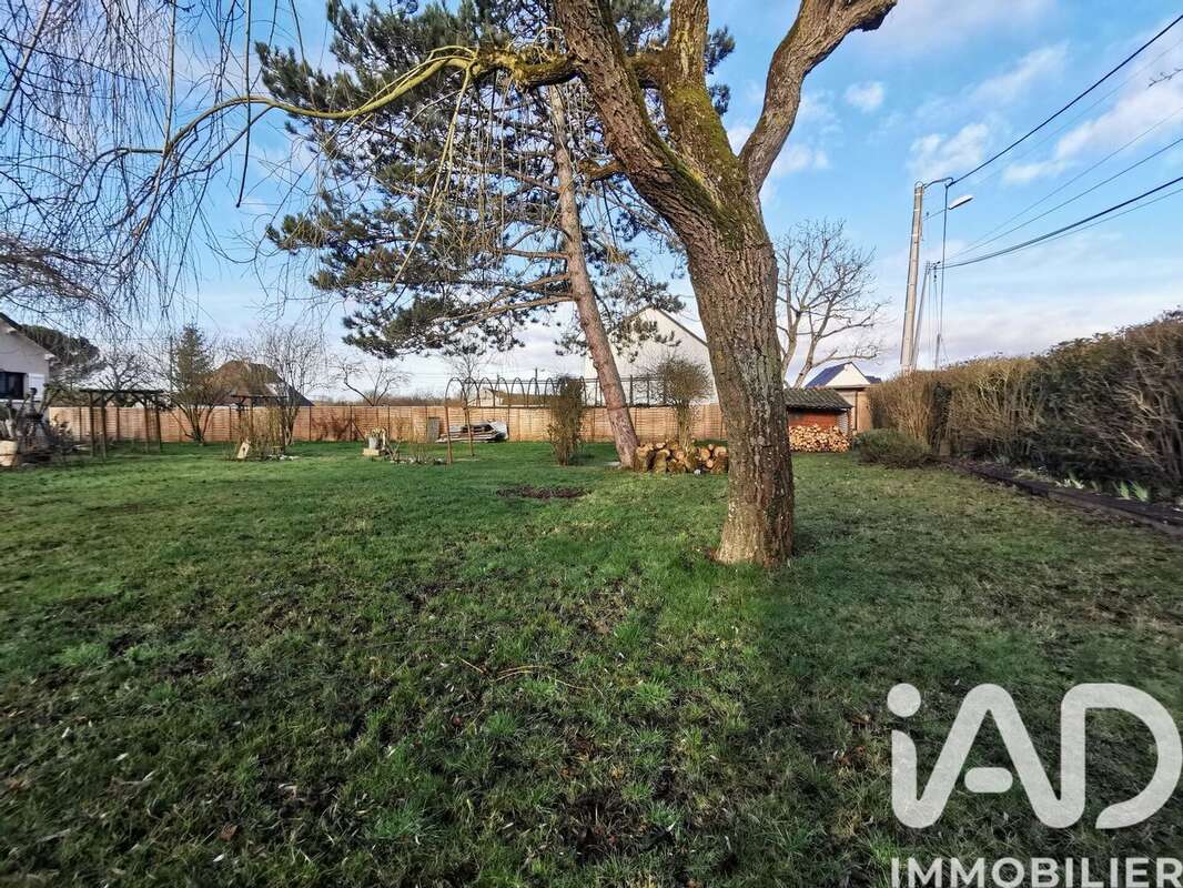 Photo 2 - Terrain à GRISY-SUISNES