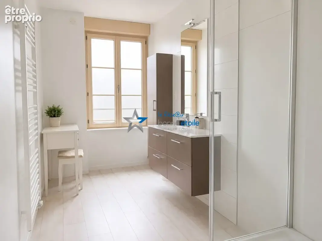 Appartement 182 m² à Bricon  - photo 7