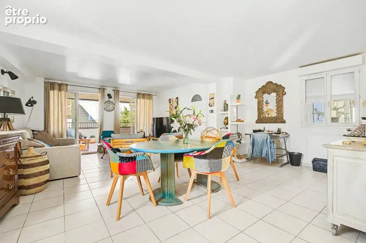 Appartement T3 de 82 m² à Villelaure - photo 5