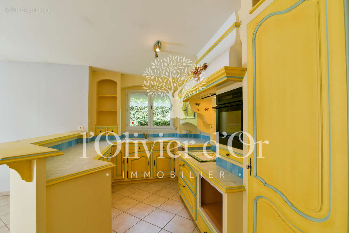 Maison à VAISON-LA-ROMAINE