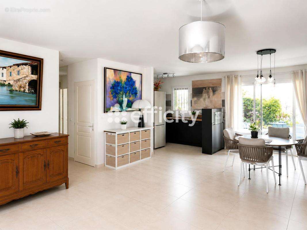 Maison 108 m² à Semussac  - photo 5
