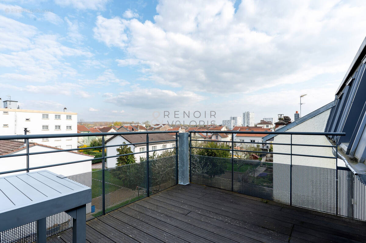 Appartement à ESSEY-LES-NANCY