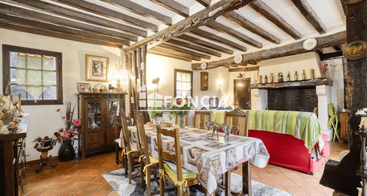 Maison à LES AUTHIEUX-SUR-CALONNE